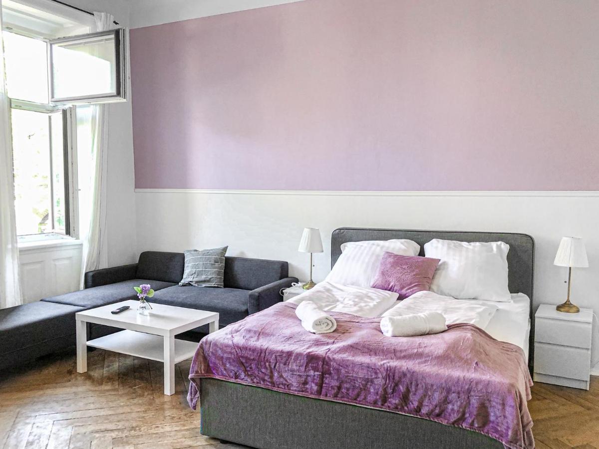 Commodious 2Br Apt. Near Akh-Perfect For Groups Vídeň Exteriér fotografie