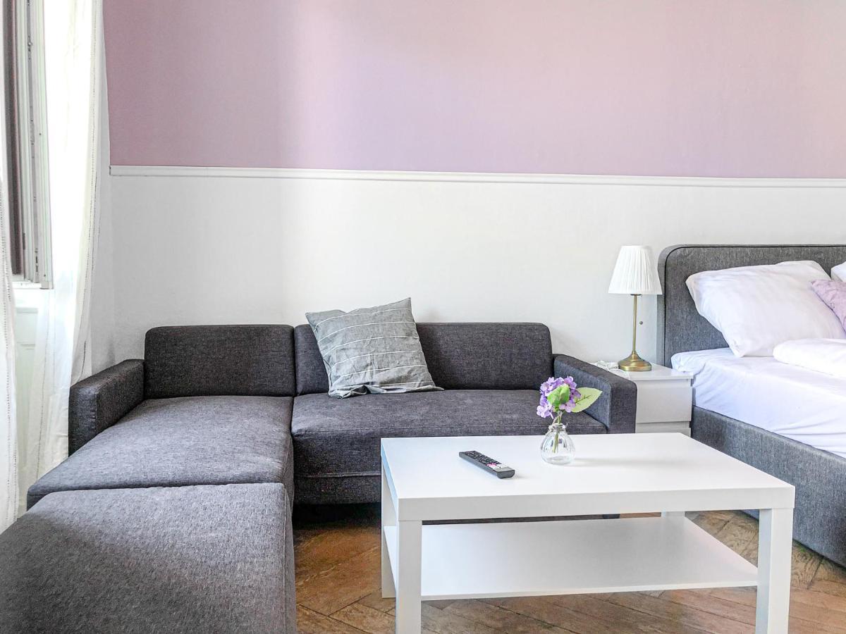 Commodious 2Br Apt. Near Akh-Perfect For Groups Vídeň Exteriér fotografie